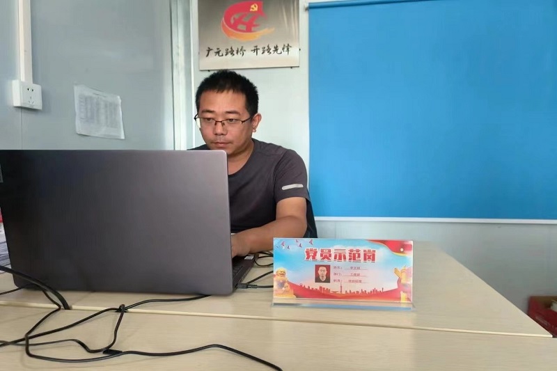 黨員示范崗┃亮身份樹(shù)標(biāo)桿，爭(zhēng)當(dāng)開(kāi)路先鋒