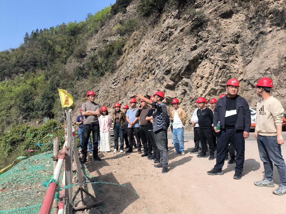 以學(xué)促進(jìn)，向新而行｜路橋集團(tuán)組織開(kāi)展項(xiàng)目亮點(diǎn)技術(shù)交流研討活動(dòng)